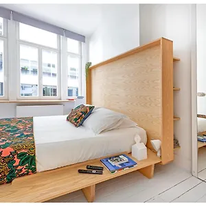 Happy - Grand Place Bed & Breakfast Brussel